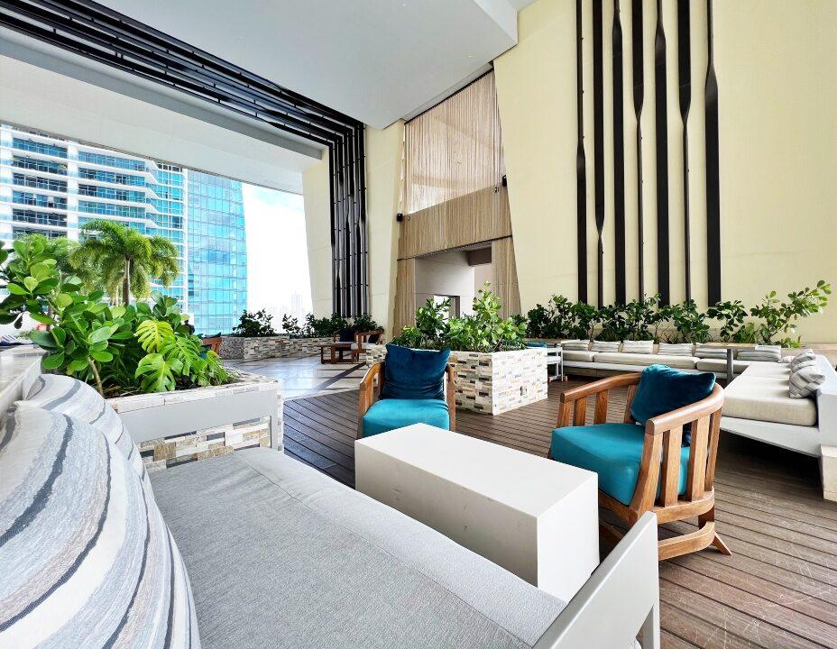 Piscina JW marriott (1)