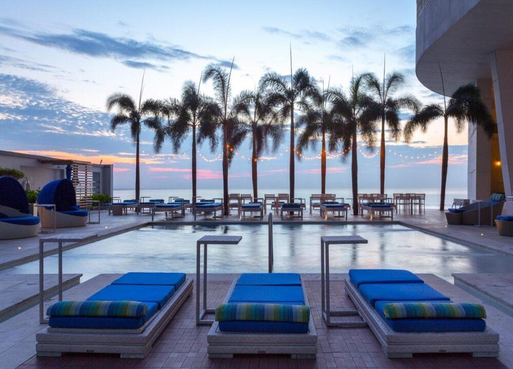 Piscina JW marriott (2)