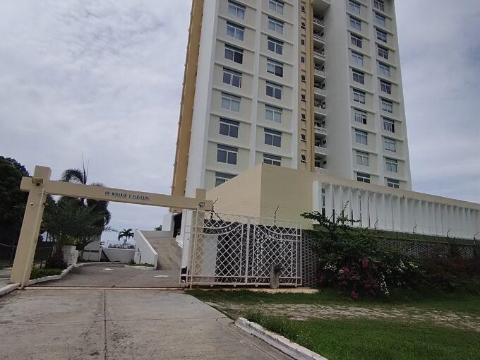 WONDERFUL APARTMENT FOR SALE, PH MIRAMAR FARALLON 1
