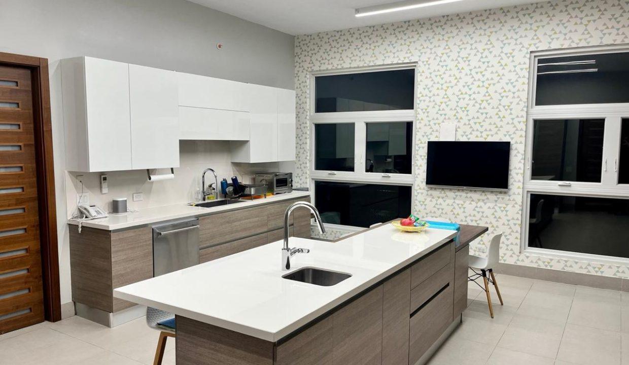 PHOTO-2025-10-26-14-45-11 6