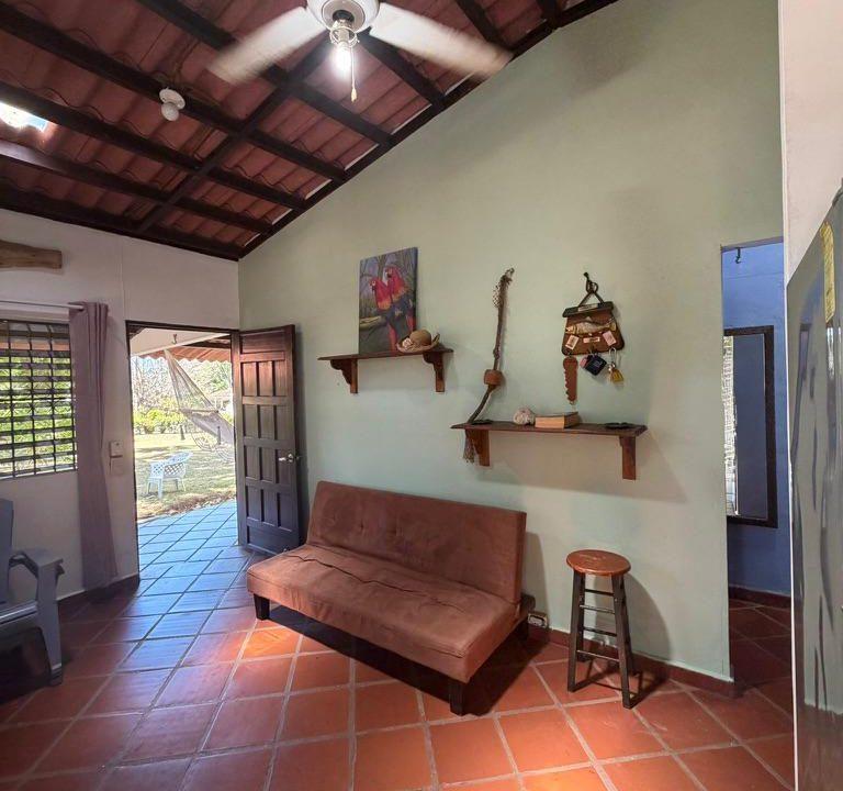 3309a998-0c28-4a09-8ad1-444208b86805