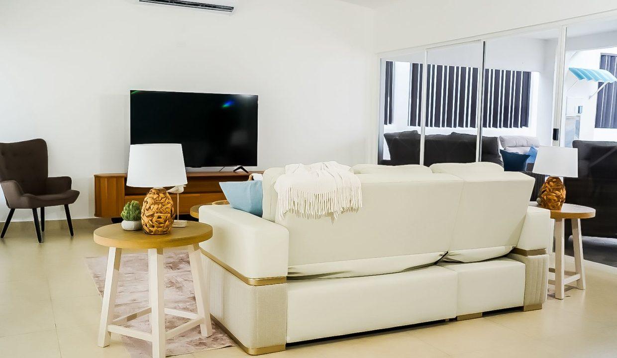 WhatsApp Image 2026-04-20 at 16.23.32 (3)