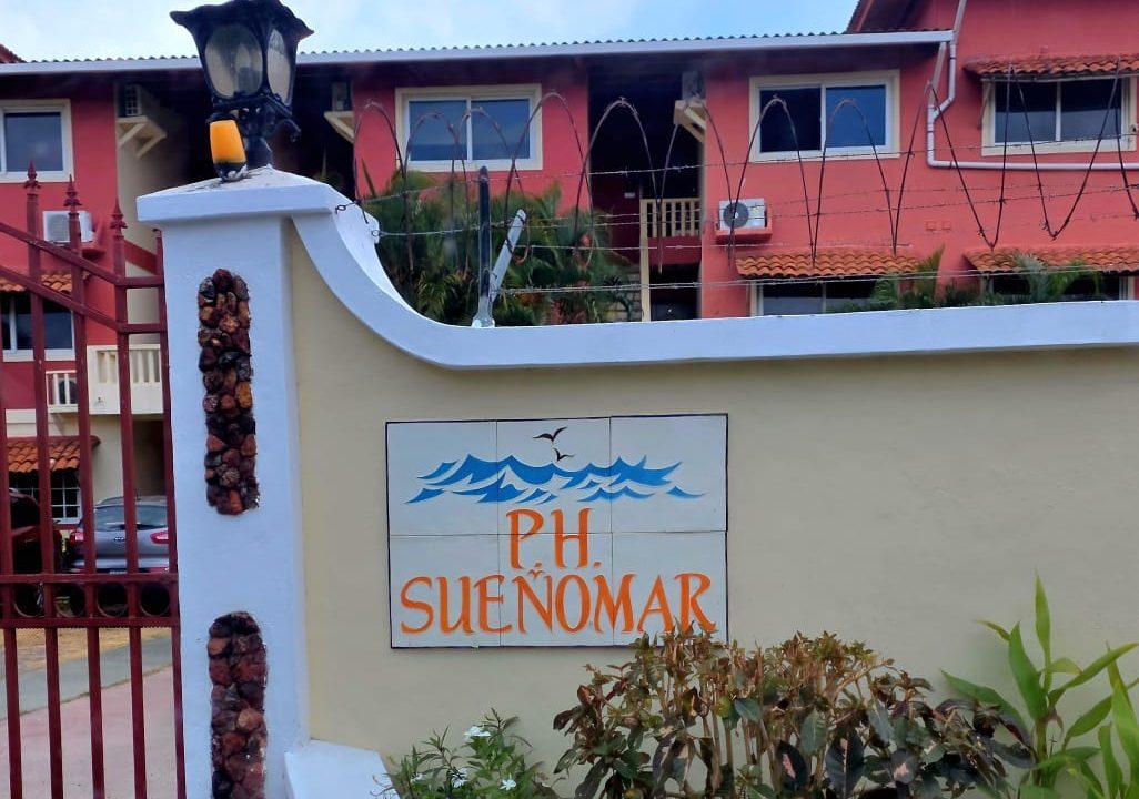 b650a0cd-0081-4b74-ace5-41a1e3cc11f8