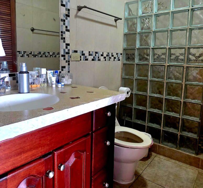 e2c44164-add8-4d2b-baa3-2aadc6ae024c