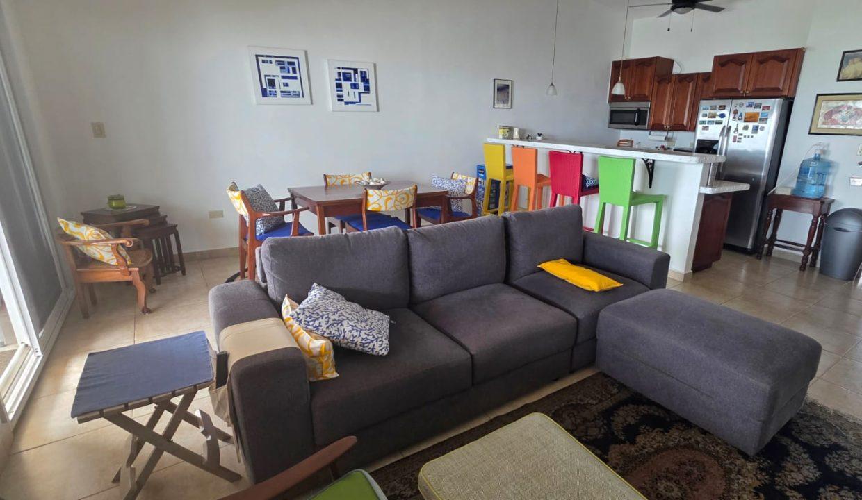 ff374f7b-8d4e-4eb0-97dd-6da692afe12c