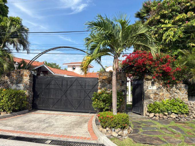 Punta Barco Resort – Exclusiva Residencia de Lujo