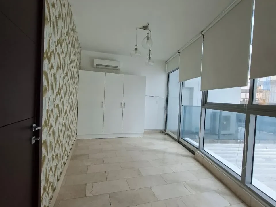 Grand Tower 11E (9)
